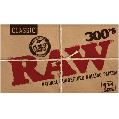 RAW Classic 300's 1¼ Size Creaseless Rolling Papers